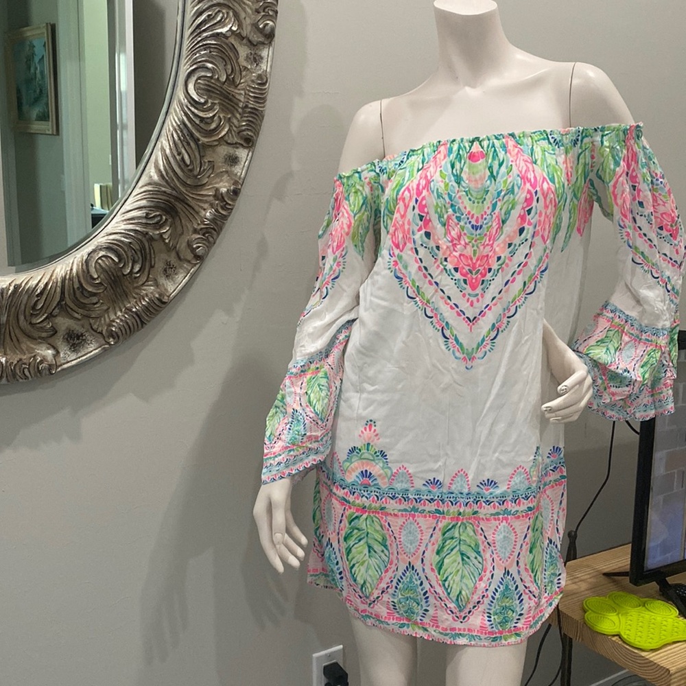 Lilly Pulitzer off the shoulder dress